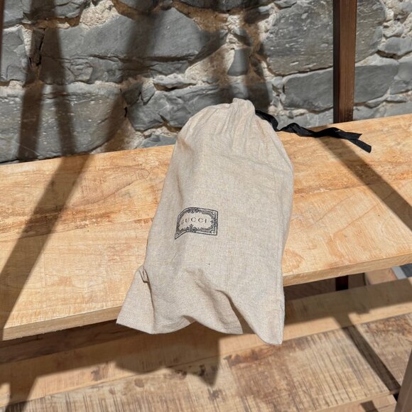 Gucci GG Chevron Platform Thong Sandals - Picture 12 of 12